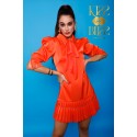 VESTIDO TACHAS PLISADO NARANJA