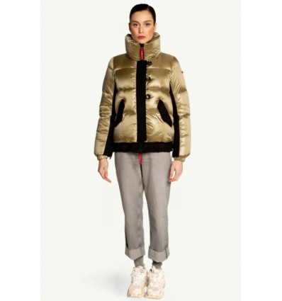 PLUMIFERO MAIAN KAKI